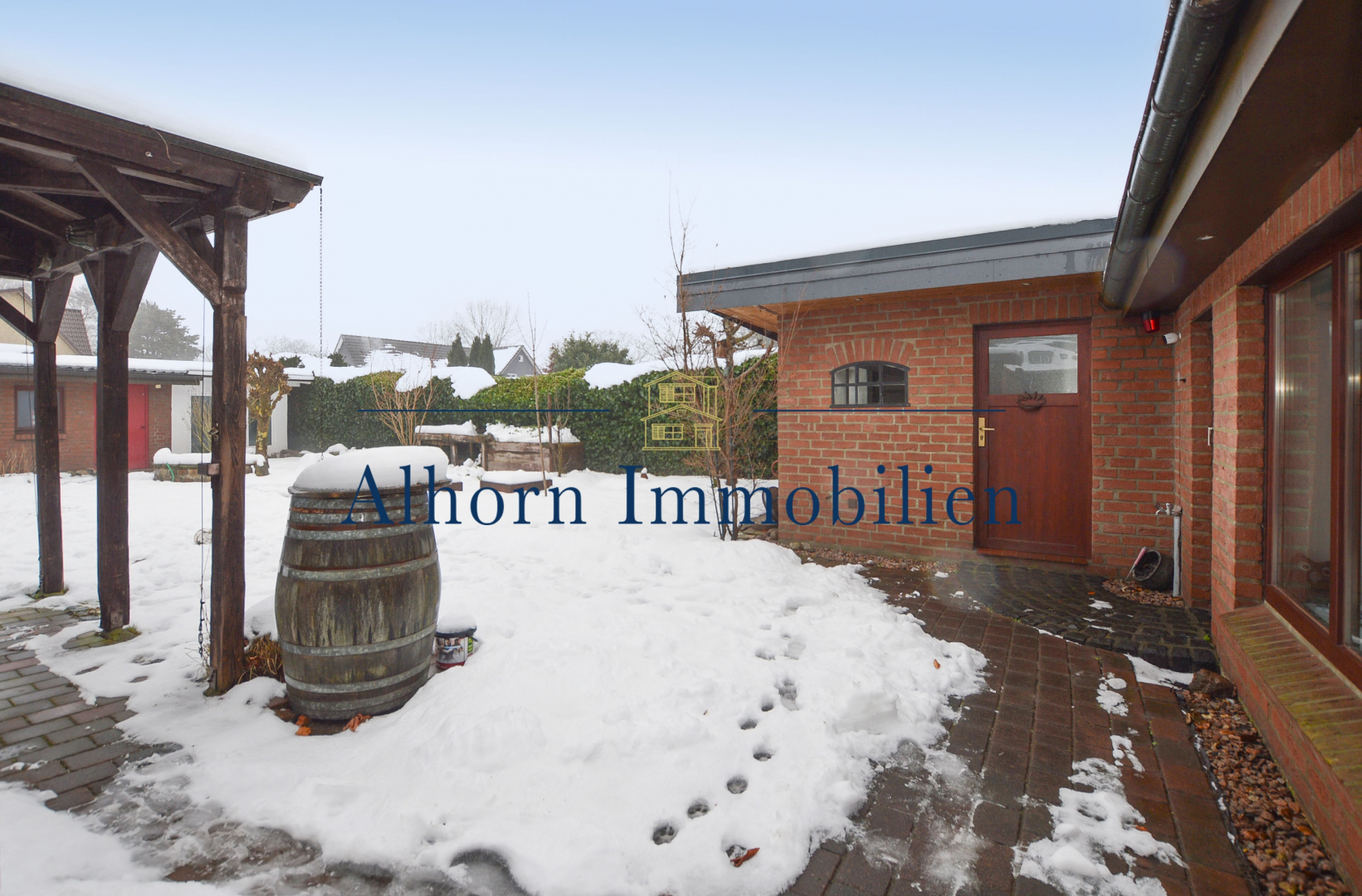 Blick aufs Grundstück