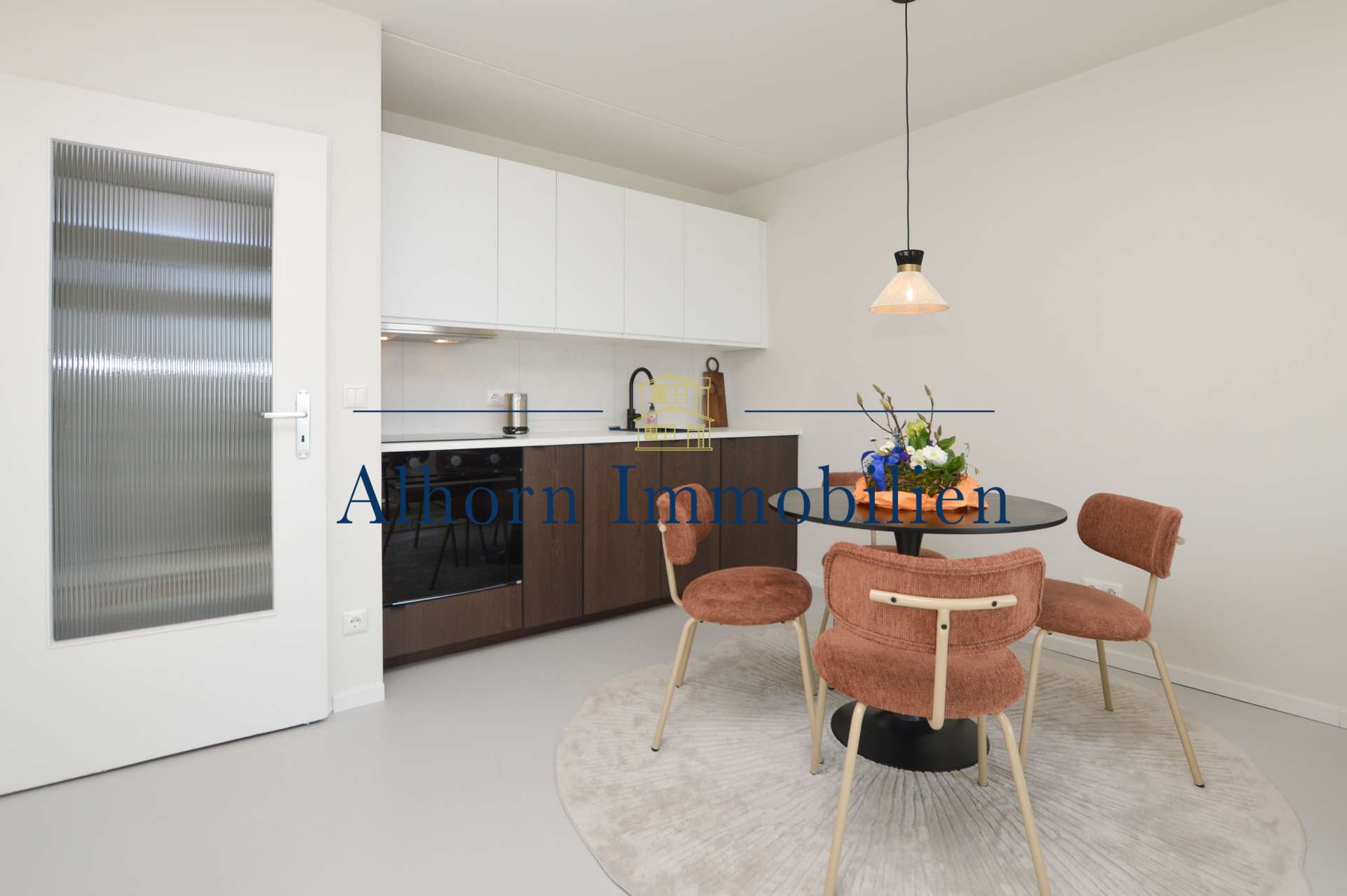 Küche, offener Essbereich